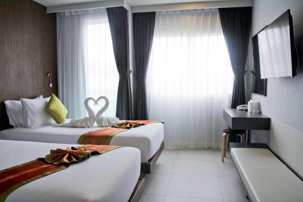 Elegancy Sansabai Hotel